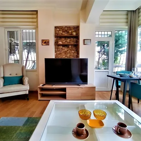 Daire Attractive Flat In Muratpasa